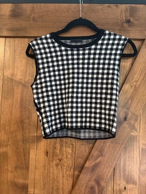 ATM Anthony Thomas Melillo
Gingham Jacquard Sleeveless Crewneck Sweater